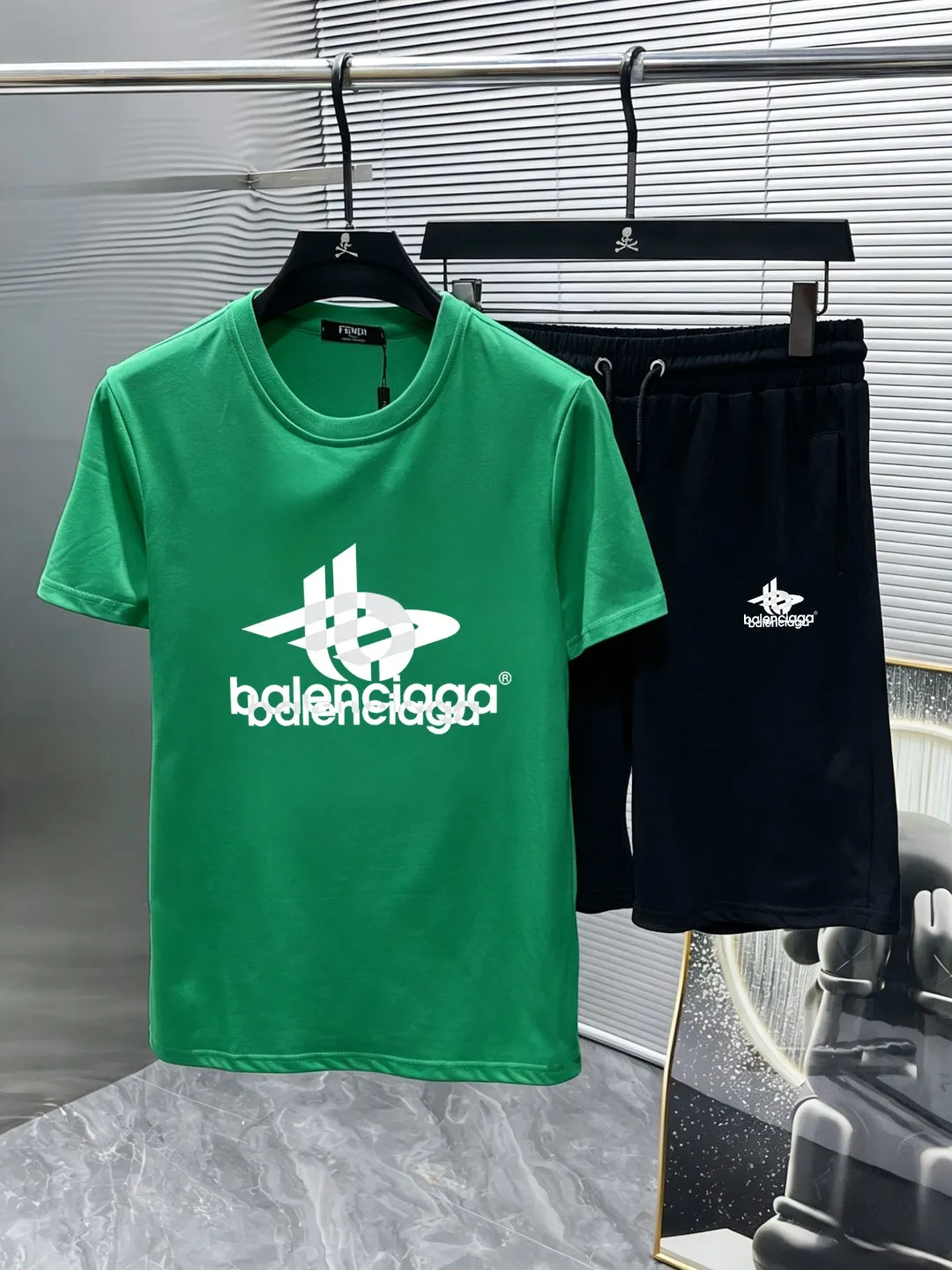 130.00New Arrival ！ ！ Premium ！ ！ ！ ！Size:M-5XL